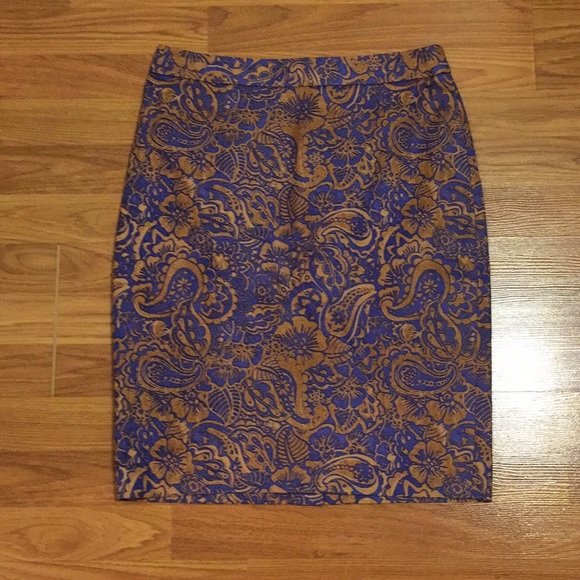 LOFT Dresses & Skirts - Ann Taylor LOFT Skirt- Paisley Print